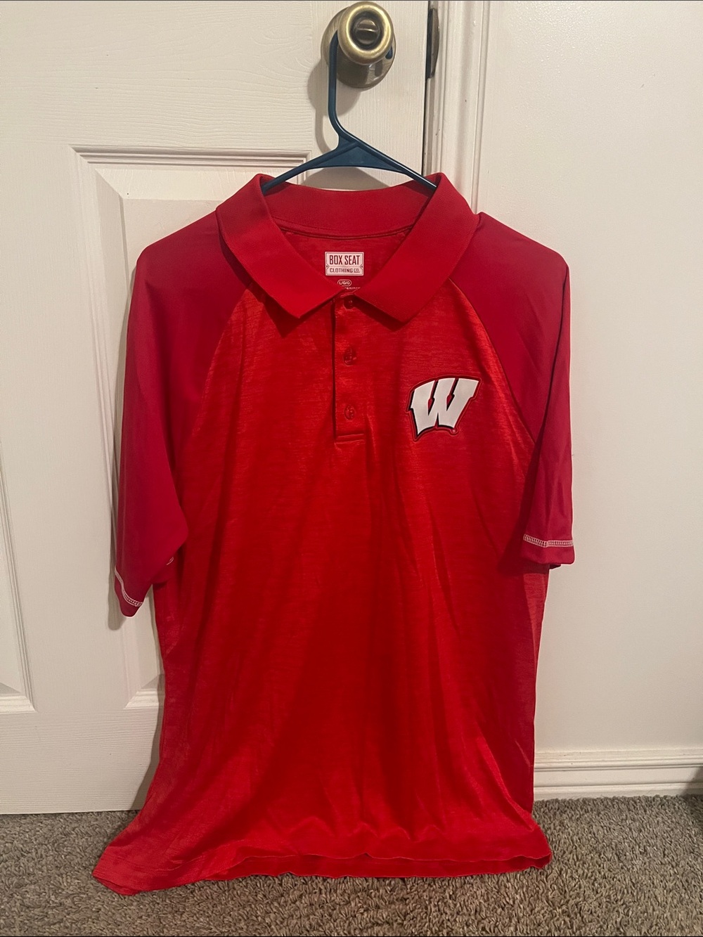 Red Wisconsin badgers mens L Embroidered Polo Shirt - Men's